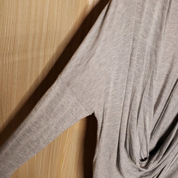 Cabi Womens Grey Open Front Draped Dolman Sleeve Top Large - Picture 4 of 7